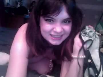 Cam for littlemissposie