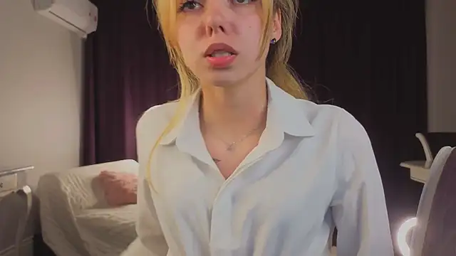 Stripchat Sex Cam for TrudyCarey