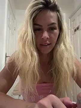 Stripchat Sex Cam for JadeMiaa