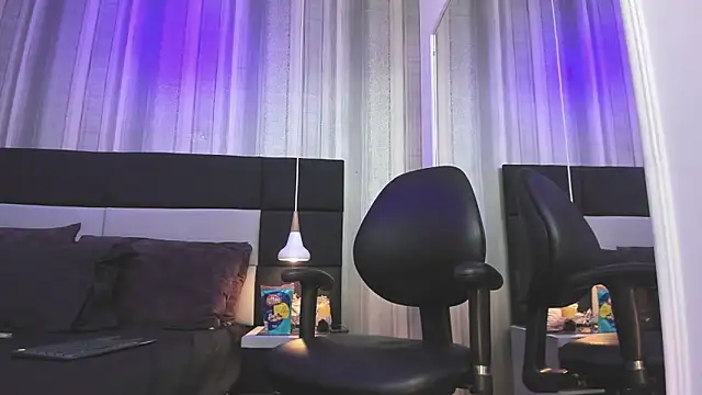 Stripchat Sex Cam for ChloeBennett