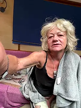 Stripchat Sex Cam for ladyboatlady