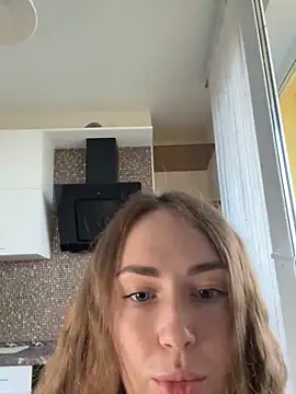 Stripchat Sex Cam for broken_but_cutee
