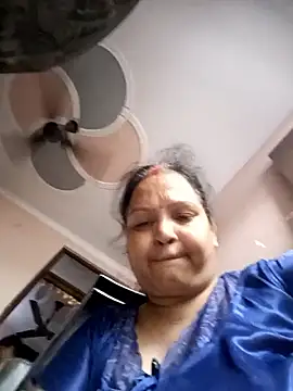 Stripchat Sex Cam for Kavya_kapoor
