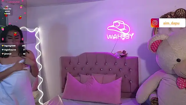 Stripchat Sex Cam for LUDO_KITTY_TAY