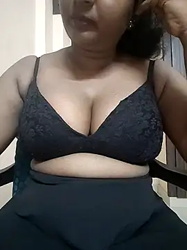 Stripchat Sex Cam for Chubbygirl_2