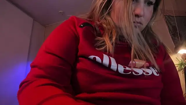 Stripchat Sex Cam for megan_rose_dh