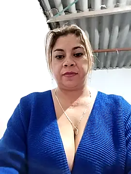 Stripchat Sex Cam for Laura-Hernandez