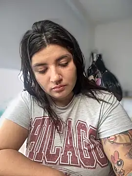 Stripchat Sex Cam for horny_roomiess