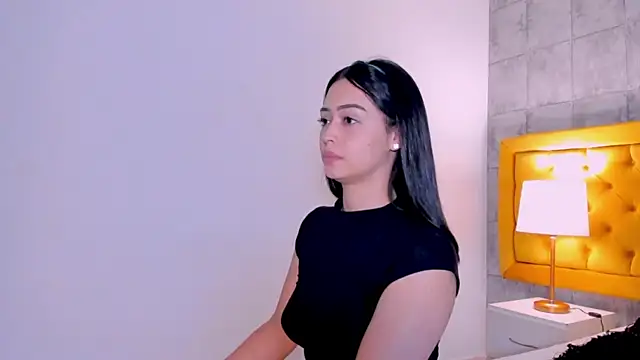 Stripchat Sex Cam for EmilyyRamirez