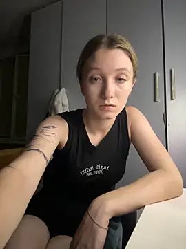 Stripchat Sex Cam for SilverxKitty