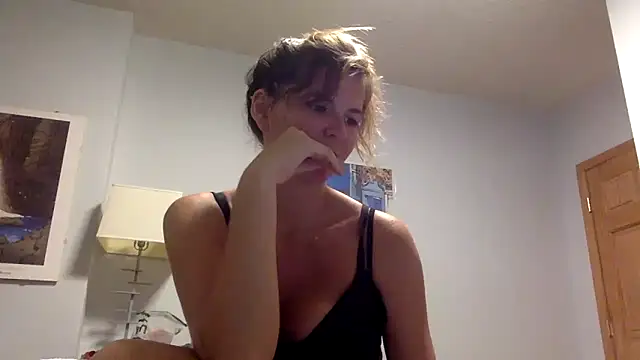 Stripchat Sex Cam for BAREFOOT_GODDESS