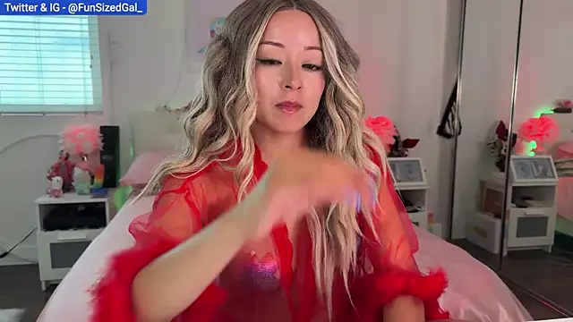 Stripchat Sex Cam for FunSizedGal