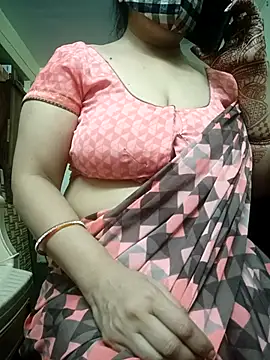 Stripchat Sex Cam for Rashmi_Rai