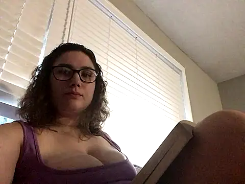 Stripchat Sex Cam for PaigeChantel