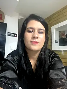 Stripchat Sex Cam for melany_rose18