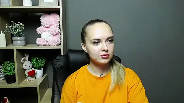 Stripchat Sex Cam for KhaleesiMoon