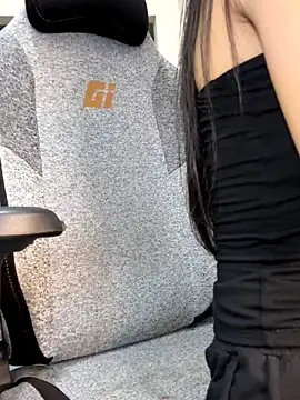 Stripchat Sex Cam for Edi_na