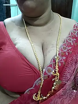 Stripchat Sex Cam for ashikaa_r