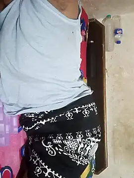 Stripchat Sex Cam for Shivani-Star