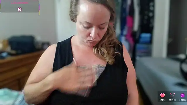 Stripchat Sex Cam for julimonroe