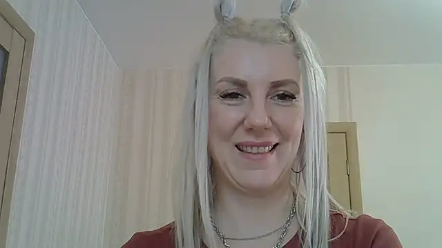 Stripchat Sex Cam for anna_shark77