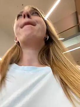 Stripchat Sex Cam for Sweet___Emily