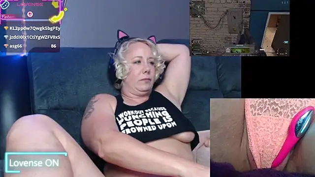 Stripchat Sex Cam for Trixiekittycutie