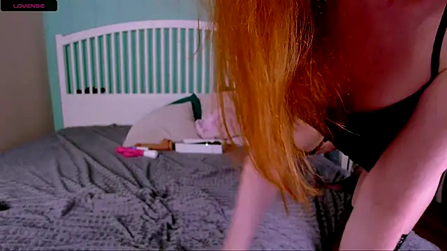 Stripchat Sex Cam for GingerArin