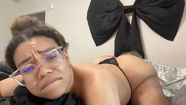 Stripchat Sex Cam for zahrabliss