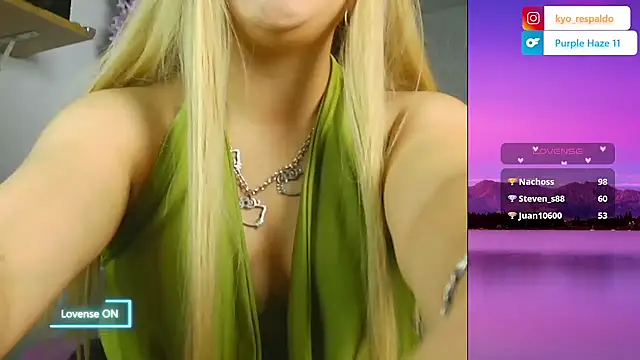 Stripchat Sex Cam for PurpleHaze17