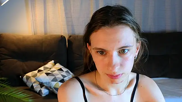 Stripchat Sex Cam for kaleriyaa_