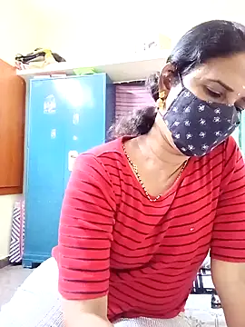 Stripchat Sex Cam for _yaamni_