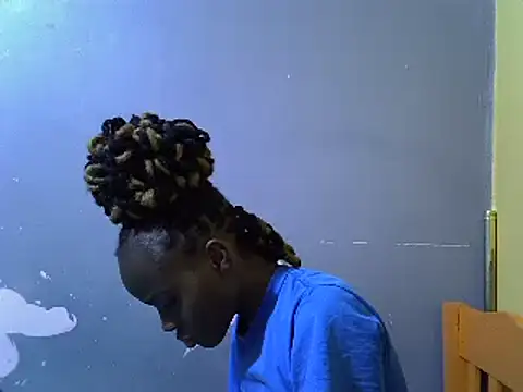 Stripchat Sex Cam for Petite_Ebony5