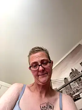 Stripchat Sex Cam for Curvy-Jinx