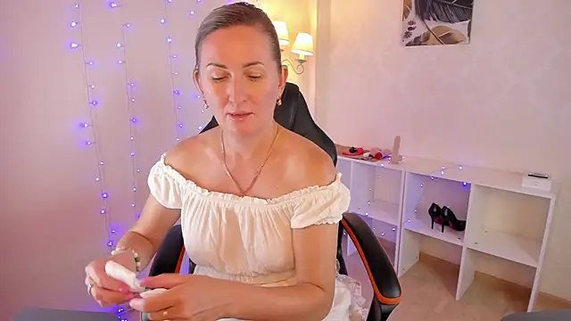 Stripchat Sex Cam for AriFleow