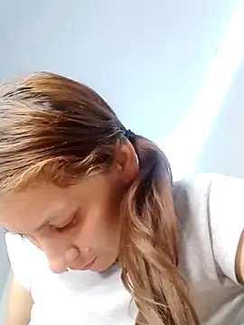 Stripchat Sex Cam for aytanna_torrez