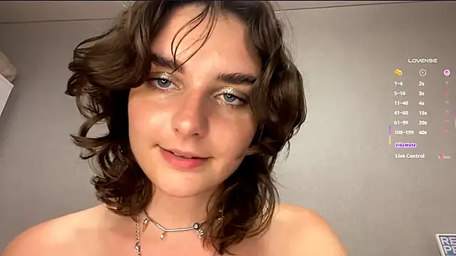 Stripchat Sex Cam for AlodieCarvell