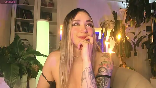 Stripchat Sex Cam for Karla_bae
