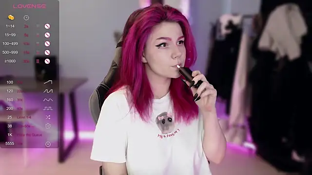 Stripchat Sex Cam for Makelovenotwar