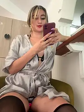 Stripchat Sex Cam for MaryDeniro