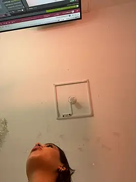 Stripchat Sex Cam for _Diyakaur_
