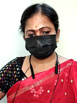 Stripchat Sex Cam for Sweetie_swetha37