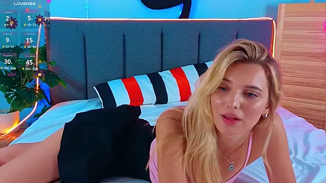 Stripchat Sex Cam for MattieAndrews