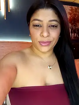 Stripchat Sex Cam for Lashmy111