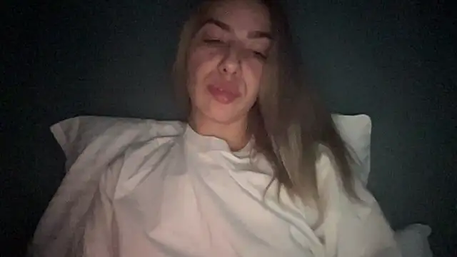 Stripchat Sex Cam for sarrah_rossy
