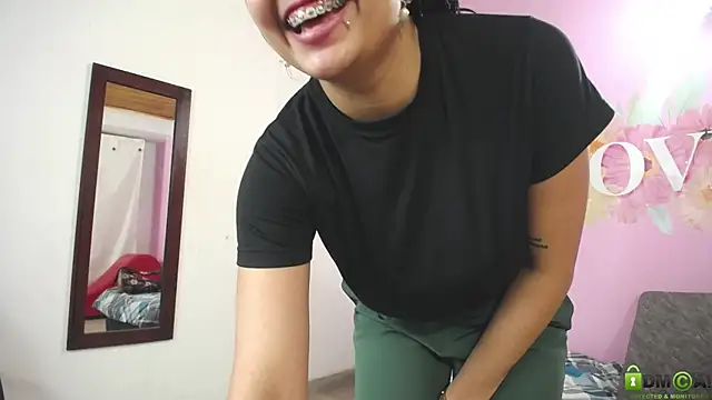 Stripchat Sex Cam for caroline_blake01