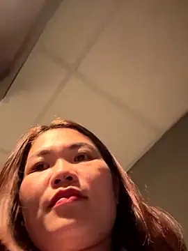 Stripchat Sex Cam for Emily_9xx