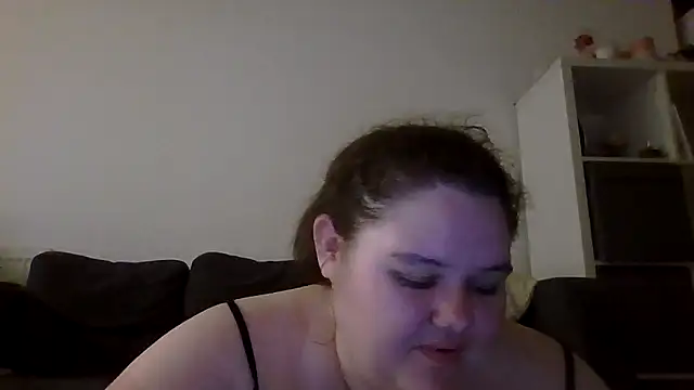 Stripchat Sex Cam for curvy_crystal