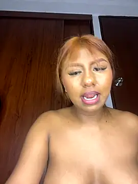 Stripchat Sex Cam for Emmily_Vargas