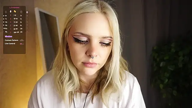 Stripchat Sex Cam for DarelGoulder